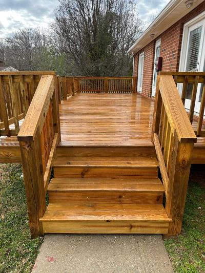 Deck and walkway pressure washing in north chesterfield virginia