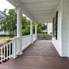 Deck Pressure Washing and Staining in Crewe, VA 3